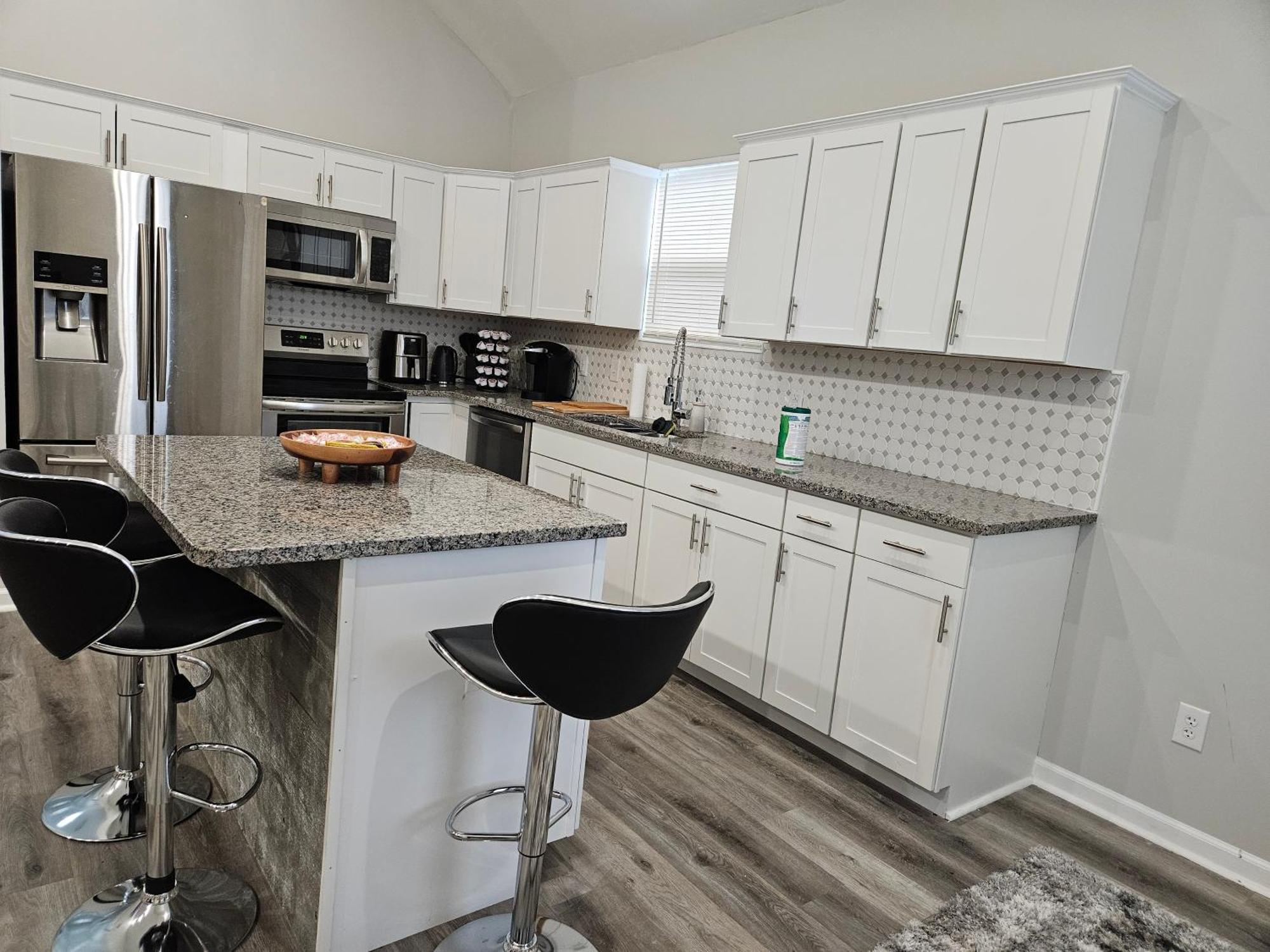 New 3Bd Home Near Downtown Indy Индианаполис Экстерьер фото