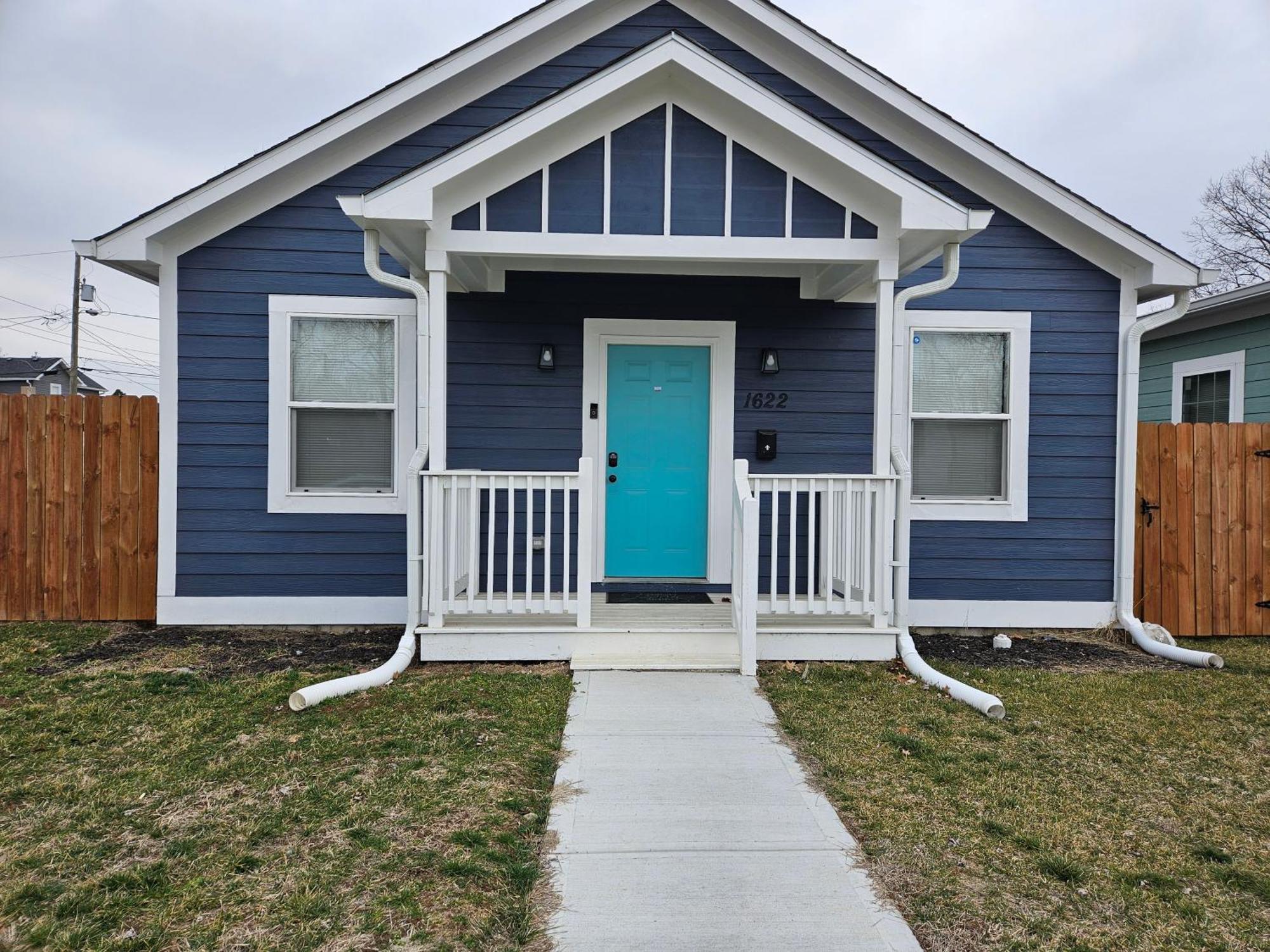 New 3Bd Home Near Downtown Indy Индианаполис Экстерьер фото